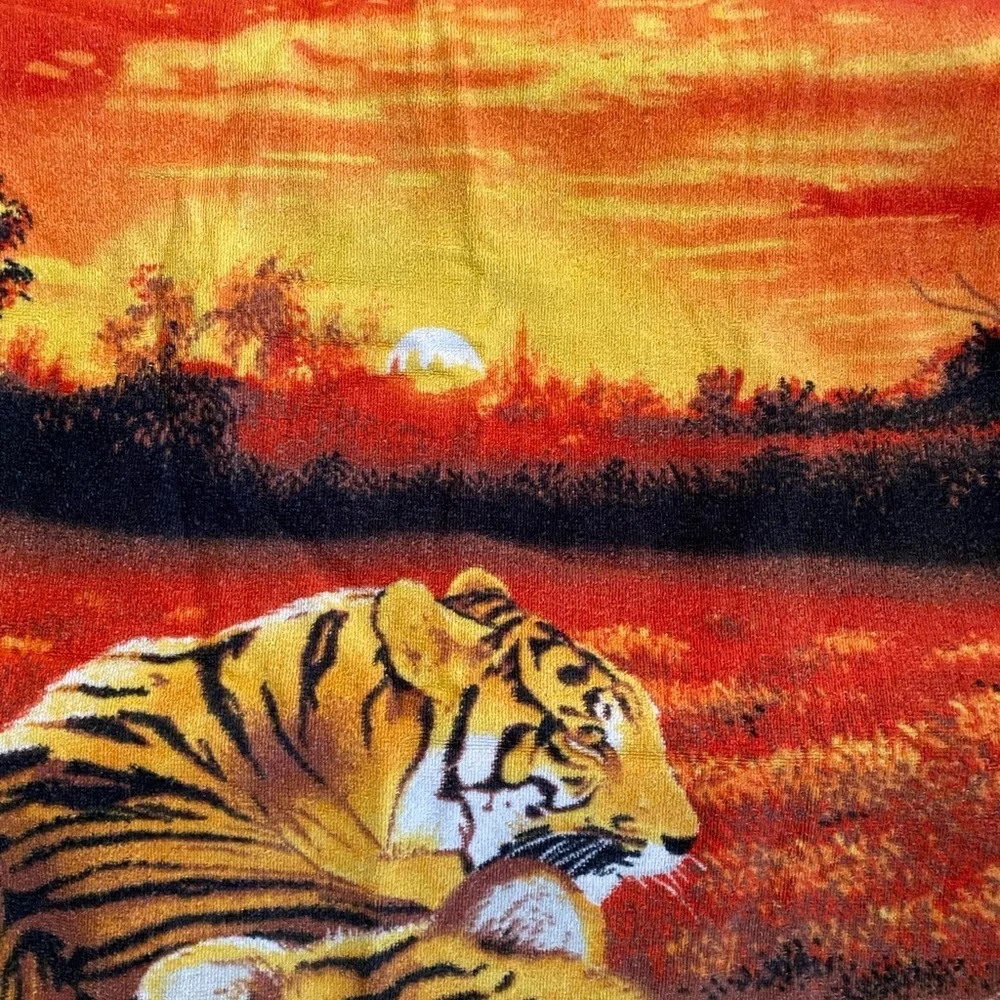 Vintage Tiger Beach Towel 100% Cotton Bold Graphic Jungle Cat 54” x 28” Tigers